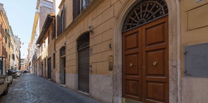 Borgo Vittorio Delightful and Colored - iFlat