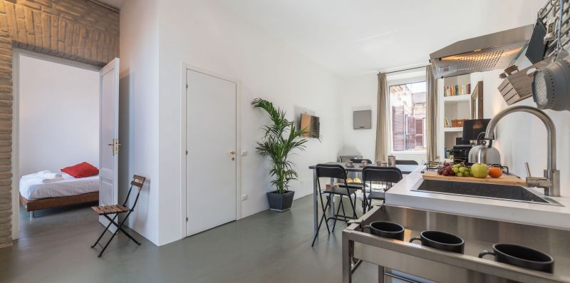Esquilino Industrial Loft with Terrace - iFlat