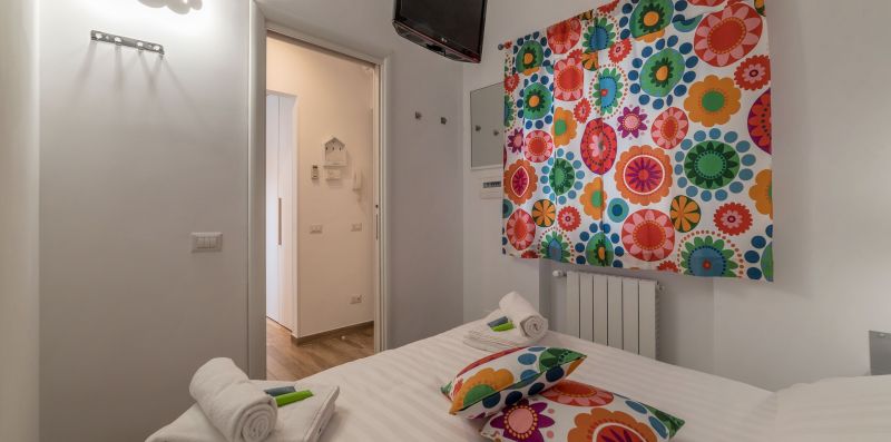 Piramide Apartment with Private Garden - iFlat