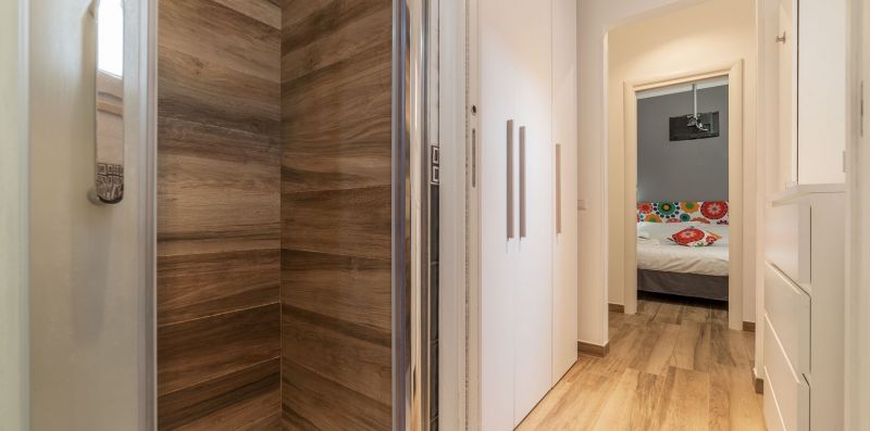 Piramide Apartment with Private Garden - iFlat