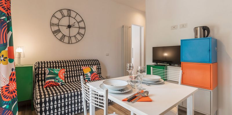 Piramide Apartment with Private Garden - iFlat