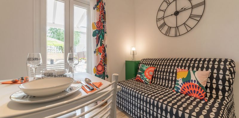 Piramide Apartment with Private Garden - iFlat