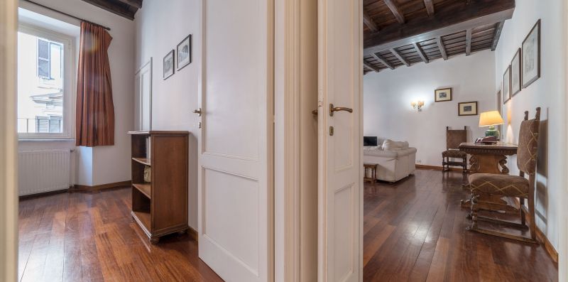 Spanish Steps 6 Pax Apartment - iFlat