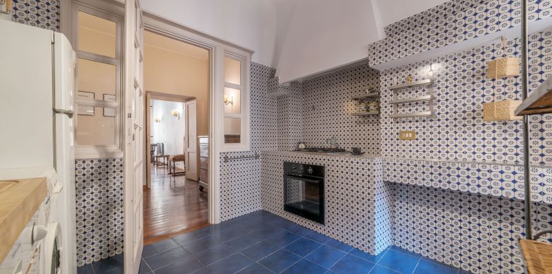 Spanish Steps 6 Pax Apartment - iFlat