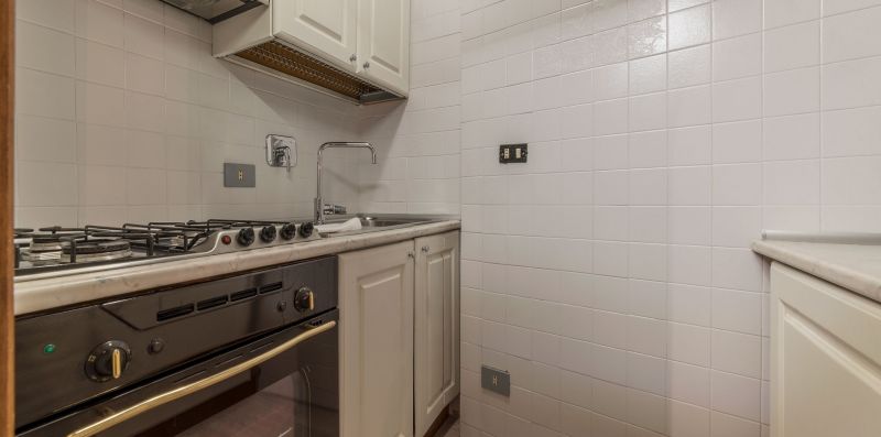 Campo de' Fiori Stylish Apartment - iFlat