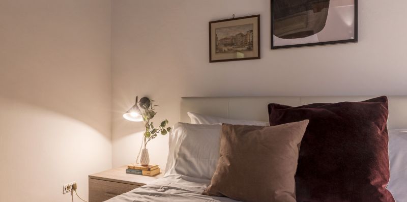 Campo de' Fiori Stylish Apartment - iFlat
