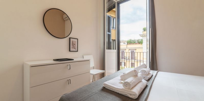 Germanico New Charming Apartment - iFlat