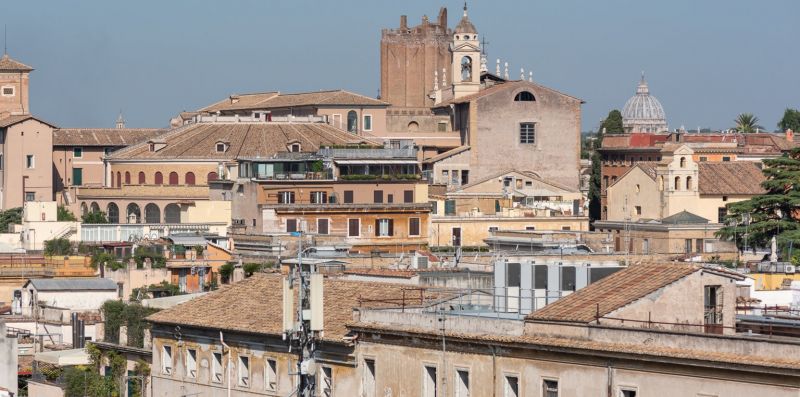 Colosseum Rooftop Studio - iFlat