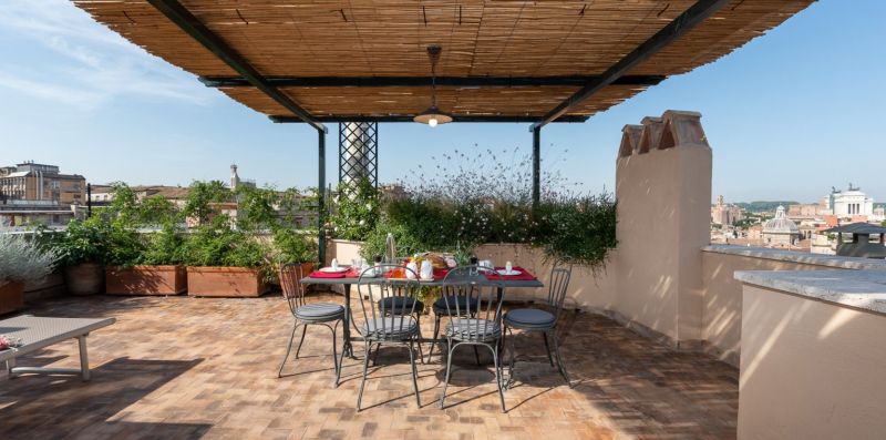 Colosseum Rooftop Studio - iFlat