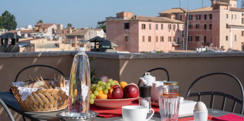 Colosseum Rooftop Studio - iFlat