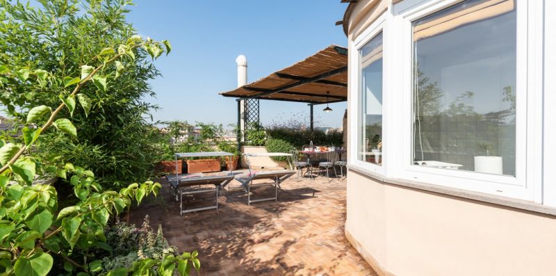 Colosseum Rooftop Studio - iFlat