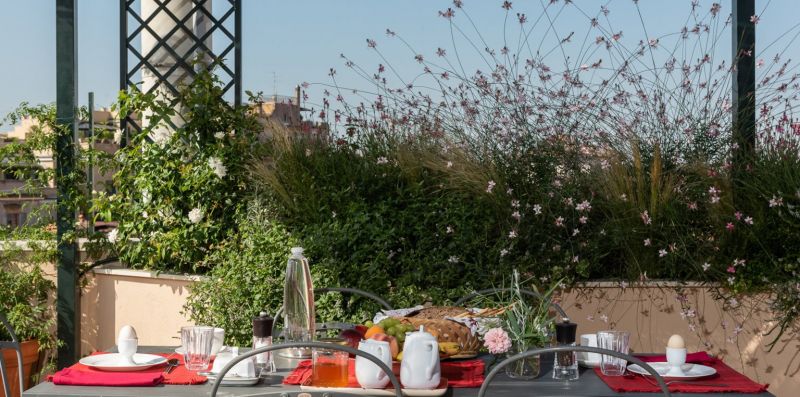 Colosseum Rooftop Studio - iFlat
