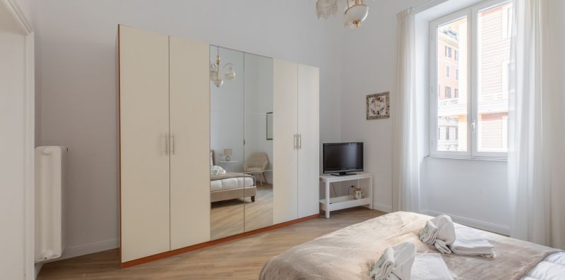 Piazza Dante Modern Apartment - iFlat