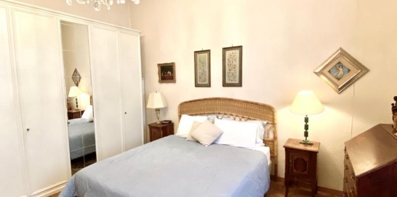 Traditional Style in the city Center - iFlat