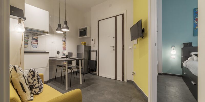 Testaccio Colorful Apartment with Terrace - iFlat