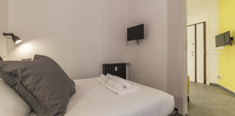 Testaccio Colorful Apartment with Terrace - iFlat