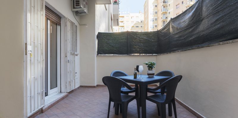 Testaccio Colorful Apartment with Terrace - iFlat