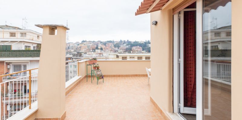 Balduina Sunny Penthouse with Terrace - iFlat