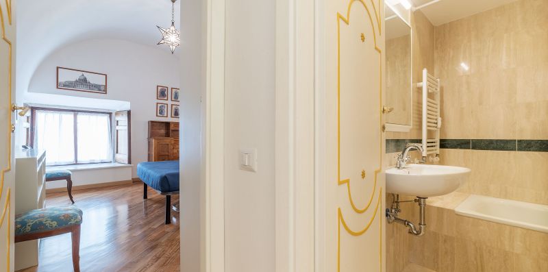 Campitelli Fascinating 6pax Apartment - iFlat