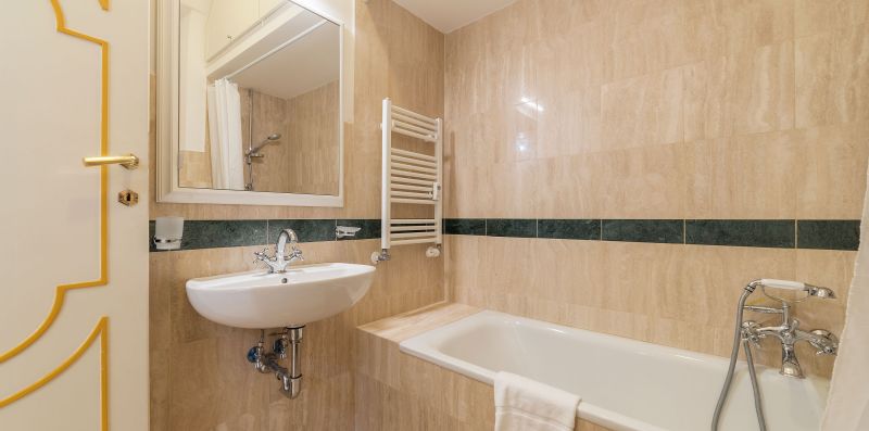 Campitelli Fascinating 6pax Apartment - iFlat