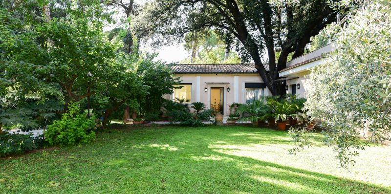 Caracalla Exclusive Property - iFlat