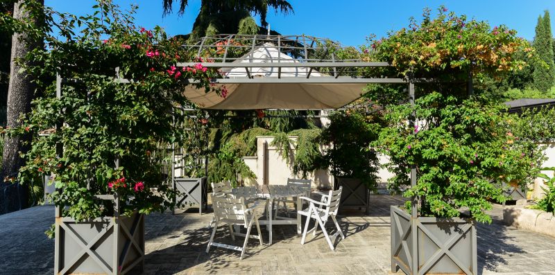 Caracalla Exclusive Property - iFlat