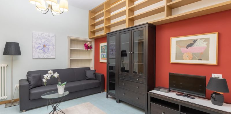 Monti Graceful Apartment - iFlat