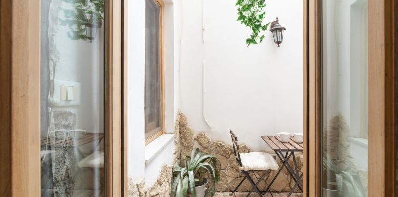 Monti Graceful Apartment - iFlat