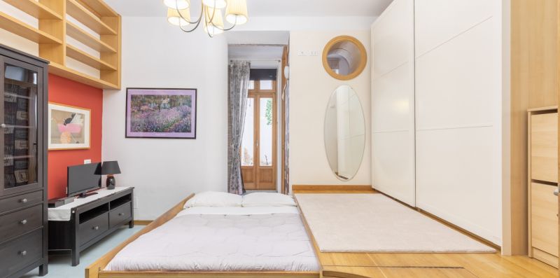 Monti Graceful Apartment - iFlat