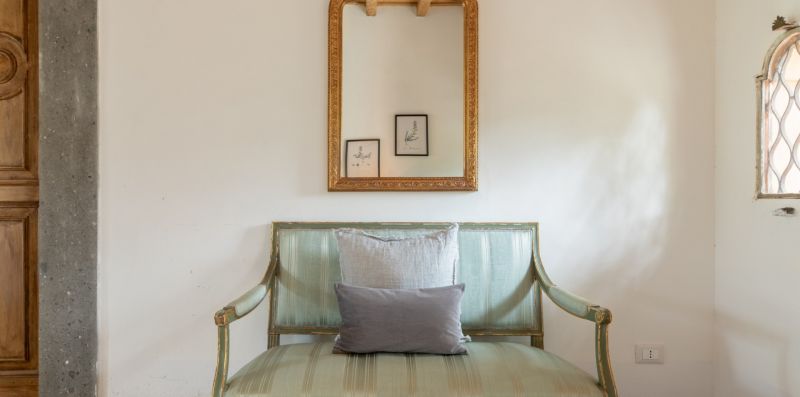 Marvellous Villa in Ancient Rome - iFlat