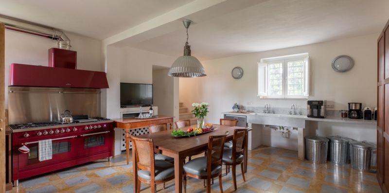 Marvellous Villa in Ancient Rome - iFlat