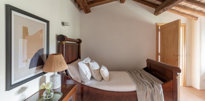 Marvellous Villa in Ancient Rome - iFlat