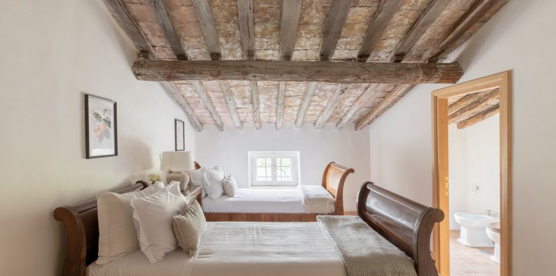 Marvellous Villa in Ancient Rome - iFlat