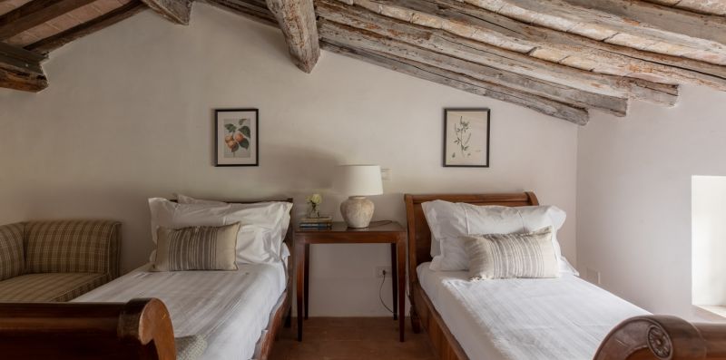 Marvellous Villa in Ancient Rome - iFlat