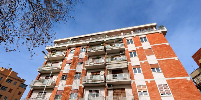 Stylish Studio near Marconi - iFlat