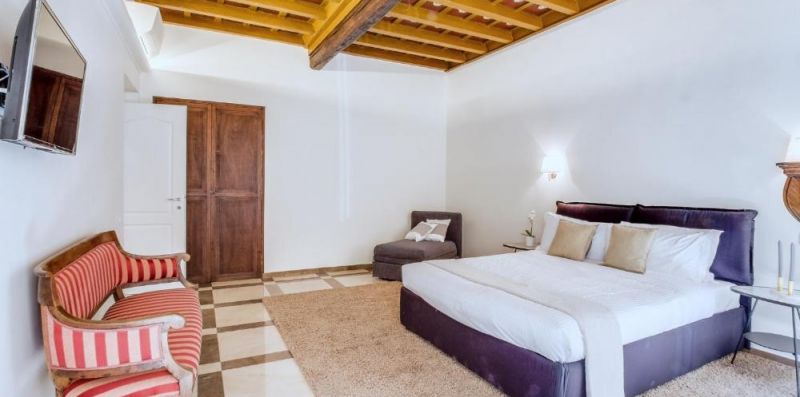Trevi's Sweet Paradise - iFlat