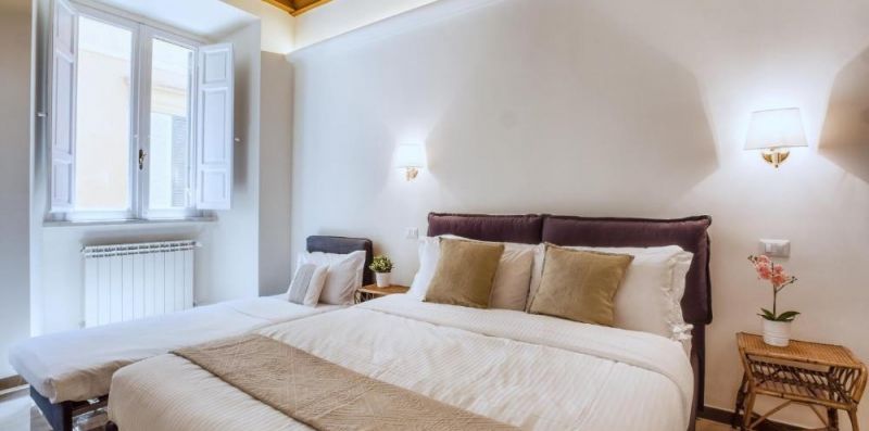 Trevi's Stylish Paradise - iFlat