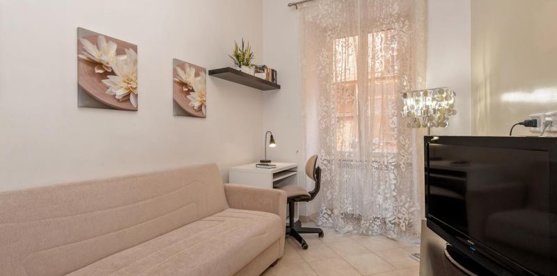 Conte Verde Colorful Apartment - iFlat