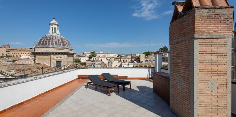 Monti's Amazing View - iFlat