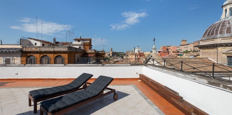 Monti's Amazing View - iFlat