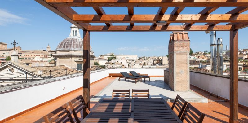 Monti's Amazing View - iFlat