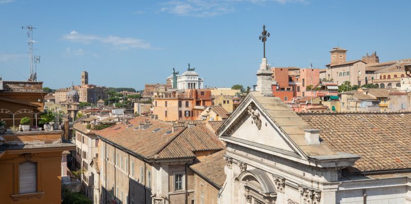 Monti's Amazing View - iFlat