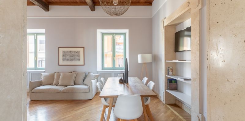 Monti's Amazing View - iFlat