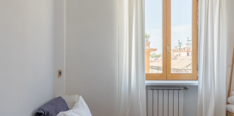 Monti's Amazing View - iFlat