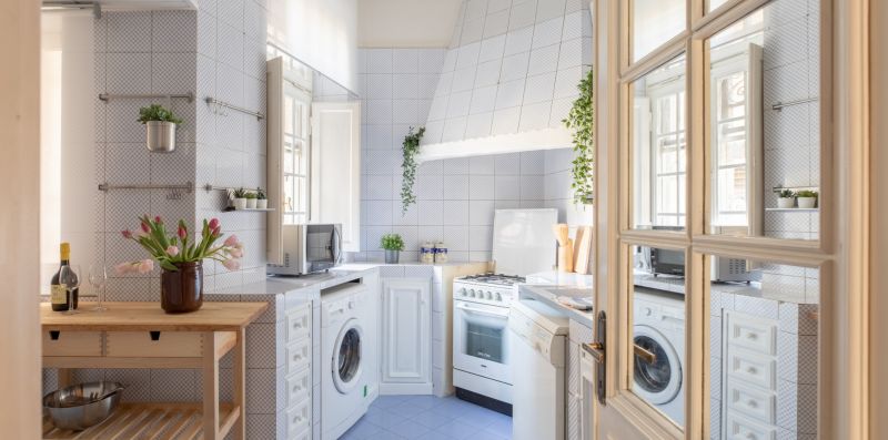 iFlat | Light and Color Apartment - iFlat