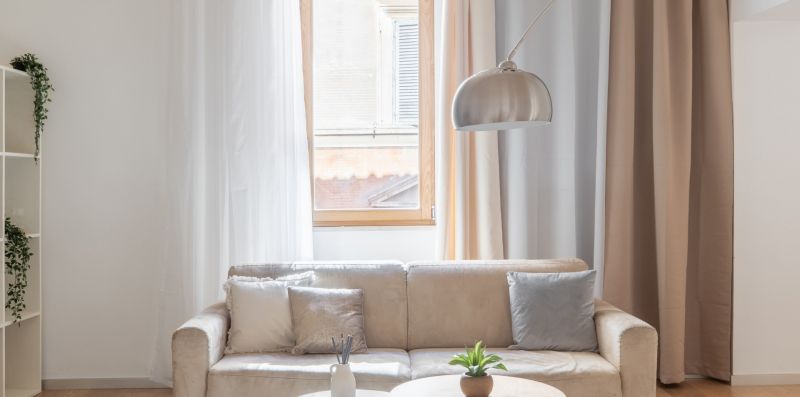 Pantheon Historical White Apartment - iFlat
