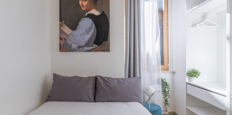 Pantheon Historical White Apartment - iFlat