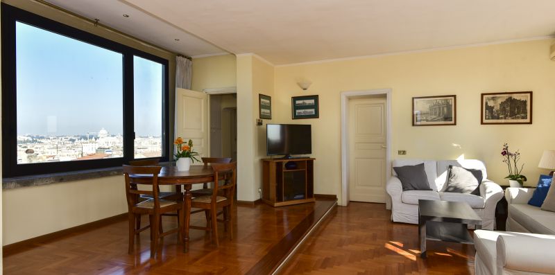 Rome at Your Feet with Terrace - iFlat