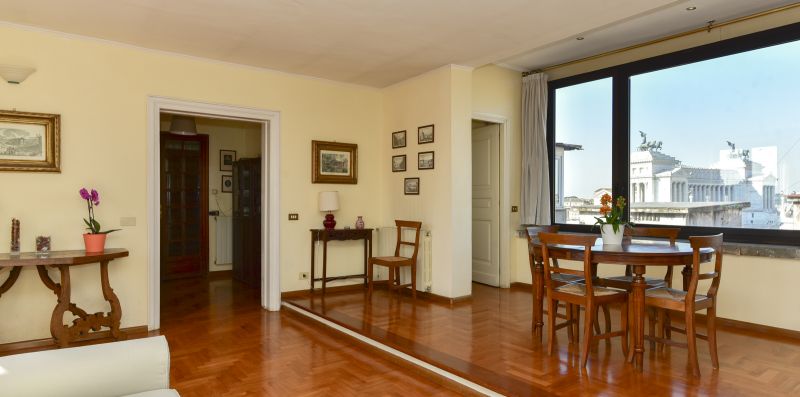 Rome at Your Feet with Terrace - iFlat