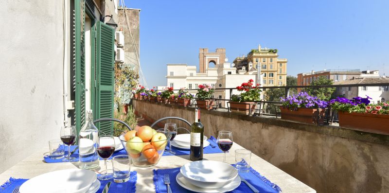 Rome at Your Feet with Terrace - iFlat